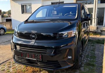 Opel Zafira Life 14.600 km 38.900 &euro; Burgthann 90559