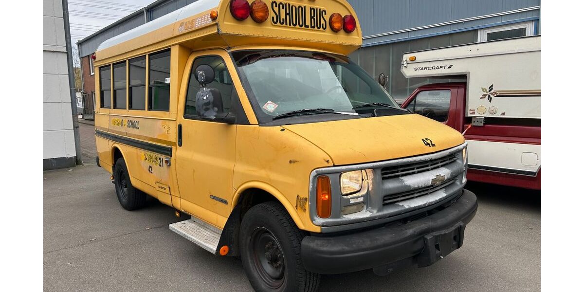 Chevrolet Express 360.000 km 16.500 &euro; Wentorf 21465