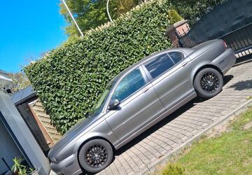Jaguar X-Type 230.000 km 3.550 &euro; Hamburg 21031