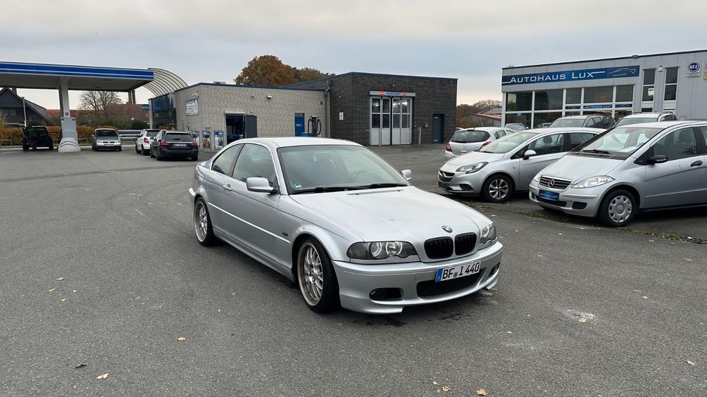 BMW 323 280.000 km 2.799 &euro; Rheine 48429