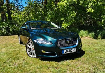 Jaguar XJ 160.000 km 25.100 &euro; Postlow 17391