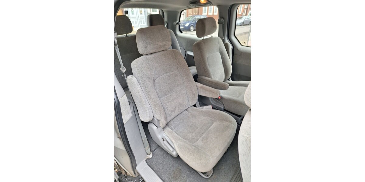 Kia Carnival 235.000 km 2.500 &euro; Dassel 37586