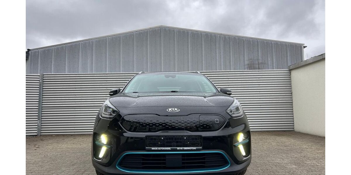Kia Niro 112.900 km 17.900 &euro; Oberkotzau 95145