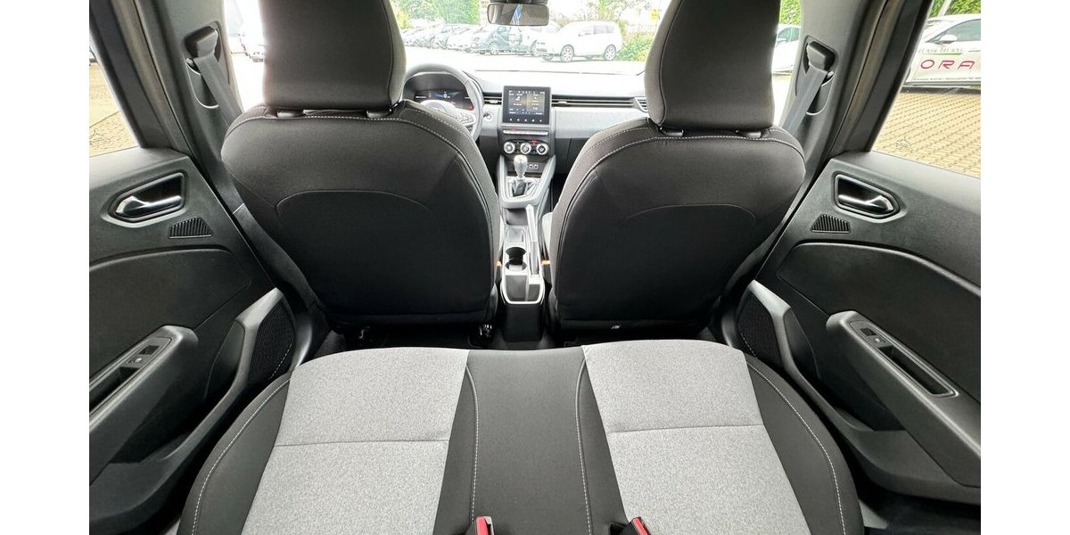 Mitsubishi Colt PLUS 1.0 T.B.KlimaA/Led/CarPlay/SitzH. 1.900 km 18.990 &euro; Donauwörth 86609