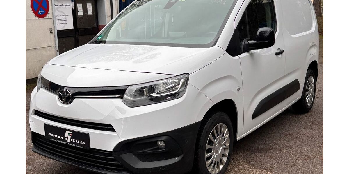 Toyota Proace City 83.400 km 14.490 &euro; Solingen 42697