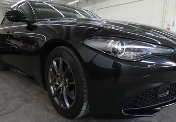 Alfa Romeo Giulia 137.000 km 14.899 &euro; Metzingen 72555