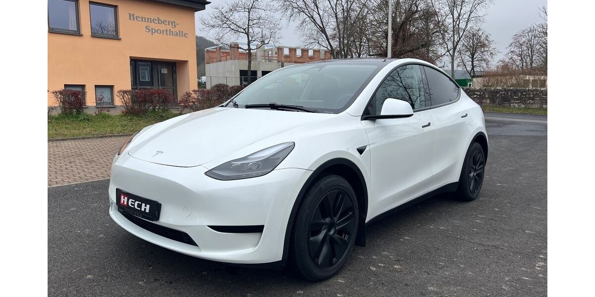 Tesla Model Y 18.550 km 31.999 &euro; Bad Bocklet 97708
