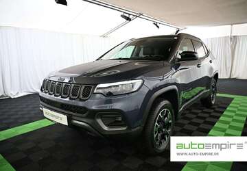 Jeep Compass 16.281 km 29.990 &euro; Butzbach 35510