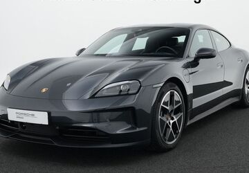 Porsche Taycan 12.000 km 86.900 &euro; Groningen 9723 