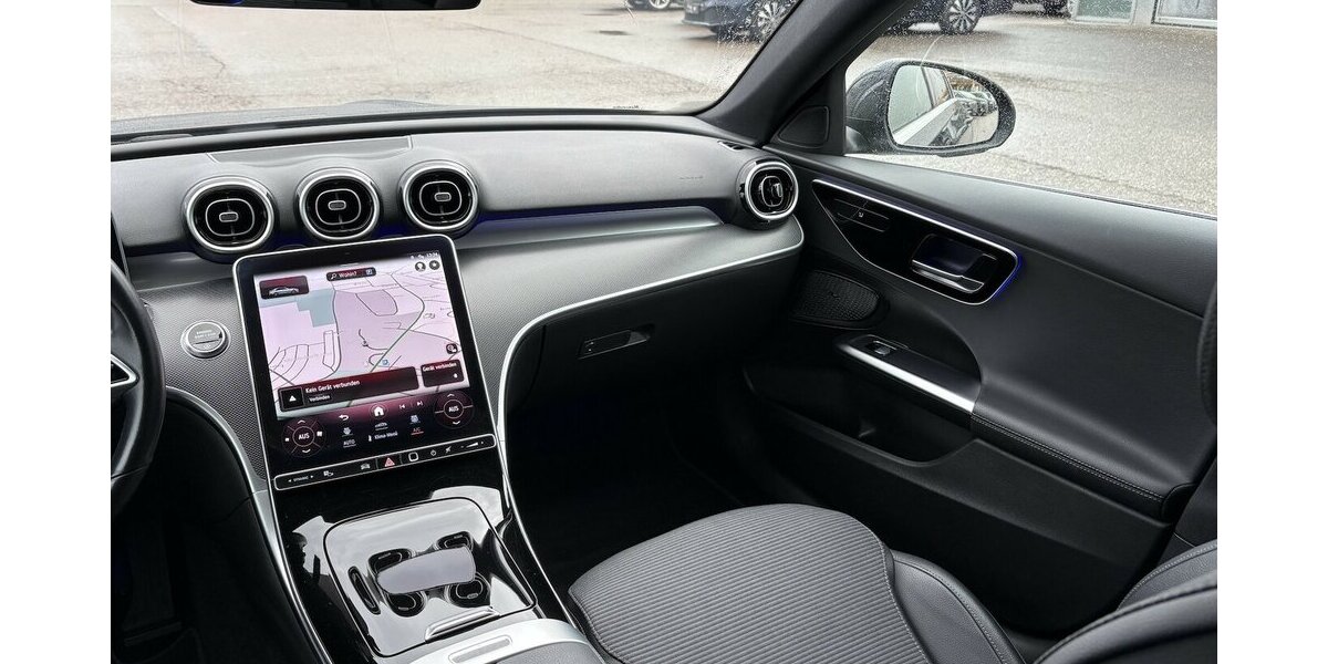 Mercedes-Benz C 200 d/AVANTGARDE/KAMERA/BURMESTER/LED/1.HAND 85.974 km 31.800 &euro; Villingen-Schwenningen 78054