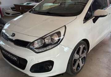 Kia Rio 246.350 km 2.490 &euro; Tuntenhausen 83104