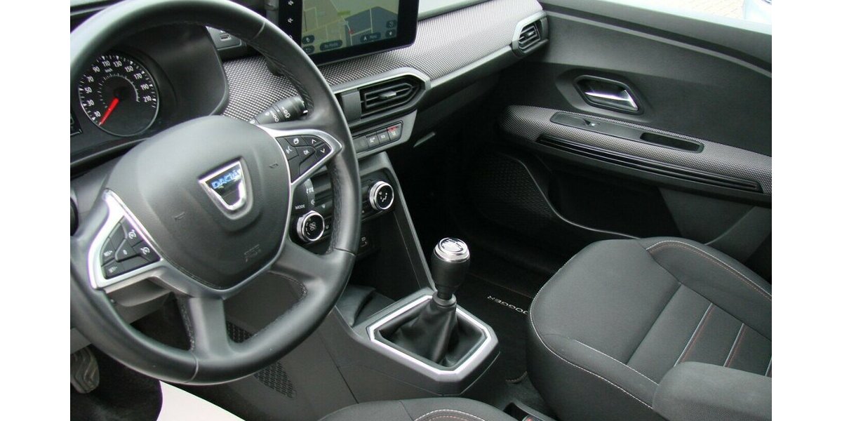 Dacia Jogger 1.0 LPG Extrem+ Tempomat LED AHK 7Sitzer 72.123 km 14.890 &euro; Falkensee 14612