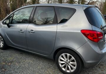 Opel Meriva 54.000 km 8.790 &euro; Bad Vilbel 61118