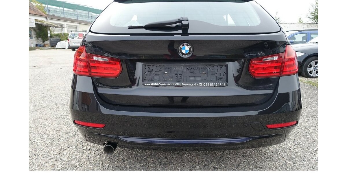 BMW 318d Touring Sport Bi-Xenon Navi PDC Leder Sitzhei 194.700 km 11.950 &euro; Neumarkt/OPf 92318