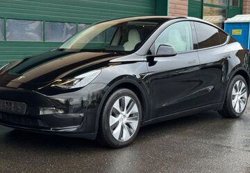 Tesla Model Y 76.690 km 33.490 &euro; Trier 54294