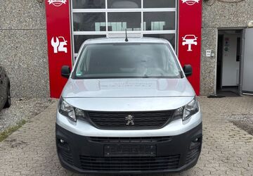 Peugeot Partner 121.904 km 8.100 &euro; Pfullingen 72793