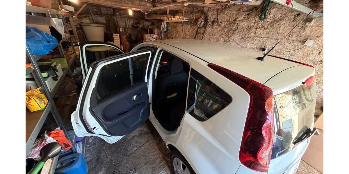 Nissan Note 58.254 km 4.699 &euro; Bonerath 54316