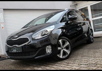 Kia Carens 123.900 km 9.990 &euro; München 81243