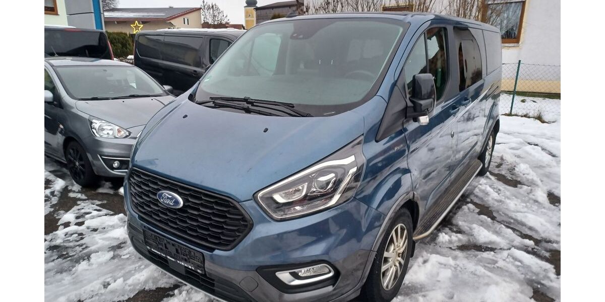 Ford Tourneo Custom 120.500 km 33.990 &euro; Wiesau 95676