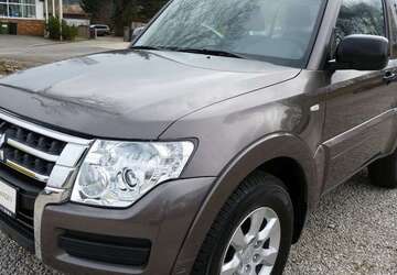 Mitsubishi Pajero 97.752 km 19.999 &euro; Oberviechtach 92526