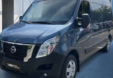 Nissan Interstar 13.608 km 27.990 &euro; Hamburg 22763
