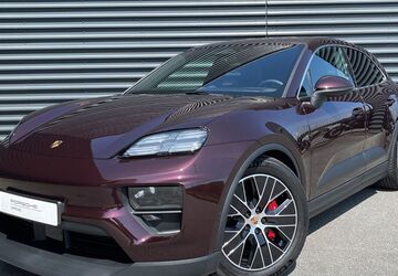 Porsche Macan 12.950 km 91.750 &euro; Papendorf 18059