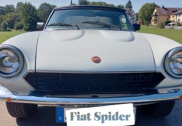 Fiat 124 Spider 190.000 km 16.500 &euro; Stuttgart 70437