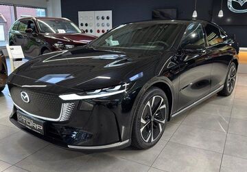 Mazda 6e 5.550 km 43.490 &euro; Wilhelmshaven 26388