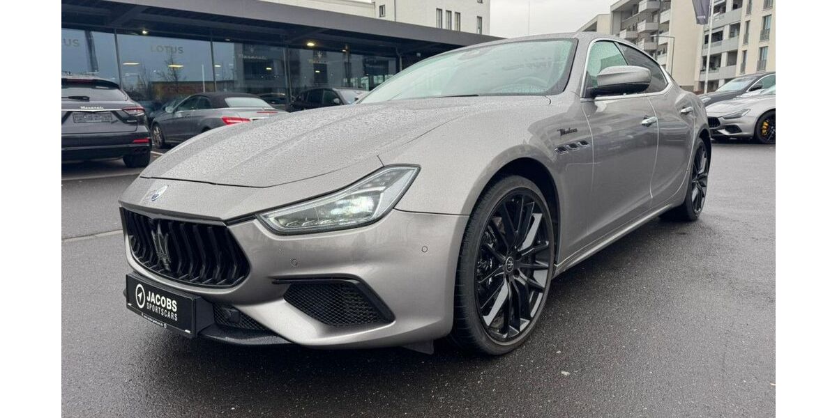Maserati Ghibli 79.078 km 42.980 &euro; Köln 50829