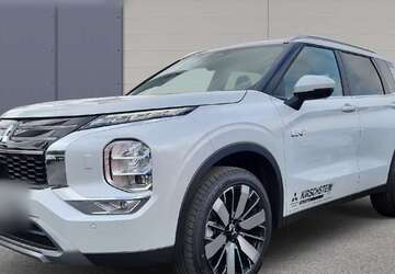 Mitsubishi Outlander 12.333 km 43.990 &euro; Helgoland 27498