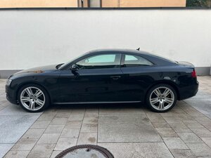 Audi S5 Coupe 4.2 FSI quattro/ATM/80000TKM 283.000 km 9.900 &euro; Troisdorf 53844