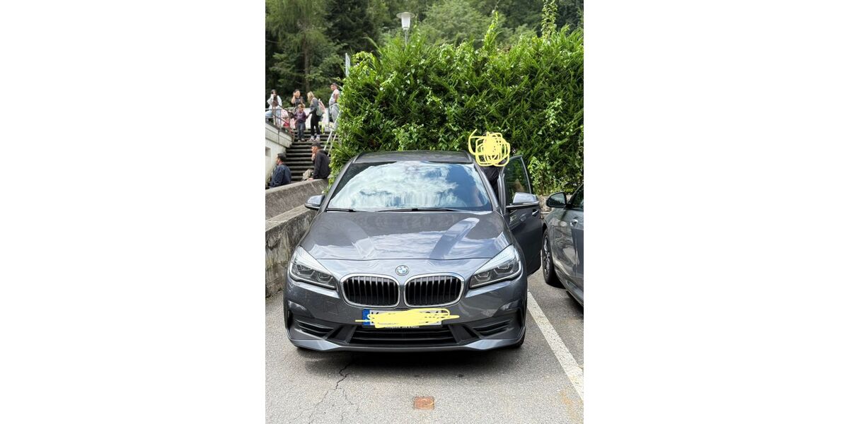 BMW 225 Active Tourer 105.000 km 14.999 &euro; Duisburg 47053
