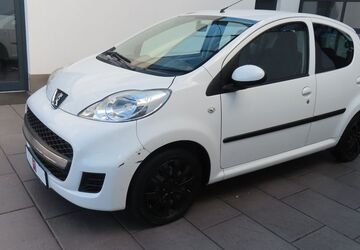 Peugeot 107 200.000 km 1.590 &euro; Kassel 34123
