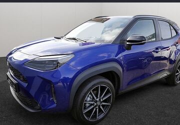 Toyota Yaris Cross 2.500 km 35.990 &euro; Rellingen 25462