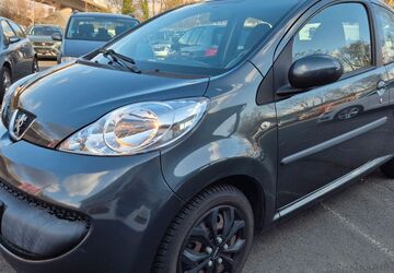 Peugeot 107 66.123 km 2.900 &euro; Siegen 57078