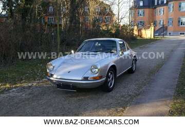 Porsche 911 2.000 km 129.000 &euro; Waghäusel 68753