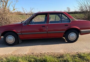 Opel Ascona 65.300 km 3.100 &euro; Itzstedt 23845