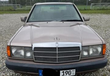 Mercedes-Benz 190 272.023 km 7.750 &euro; Ostrach 88356
