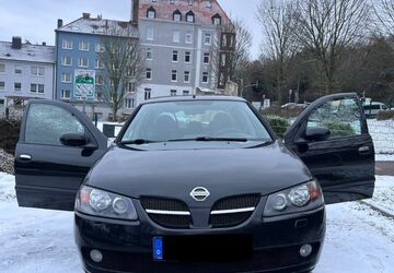 Nissan Almera 88.000 km 2.600 &euro; Hagen 58091