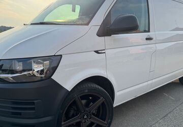 VW T6 Transporter 166.000 km 14.490 &euro; Triftern, Furth 84371