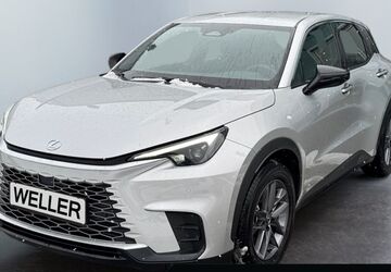 Lexus LBX 13.398 km 30.990 &euro; Bielefeld 33609