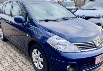 Nissan Tiida 342.120 km 1.800 &euro; Moers 47445