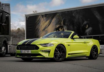 Ford Mustang 10.500 km 46.000 &euro; Erfurt - Salomonsborn 99090