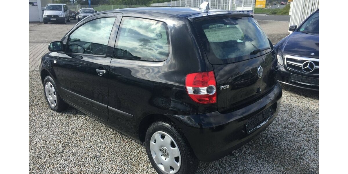 VW Fox Basis,Servol,Radio-CD,Tüv 01/28! 150.000 km 2.999 &euro; Himmelkron 95502