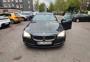 BMW 523 186.000 km 12.900 &euro; Gelsenkirchen 45884