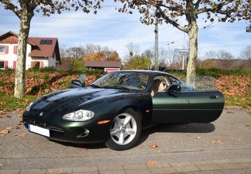 Jaguar XK8 180.000 km 8.750 &euro; Weil am Rhein 79576