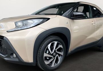 Toyota Aygo (X) 4.000 km 17.390 &euro; Überlingen 88662