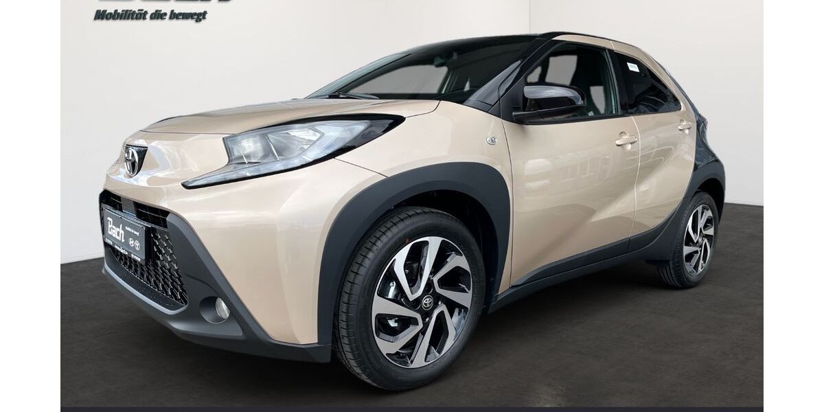 Toyota Aygo (X) 4.000 km 17.390 &euro; Überlingen 88662