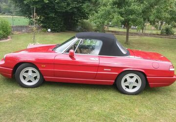 Alfa Romeo Spider 125.587 km 18.500 &euro; Walting 85137