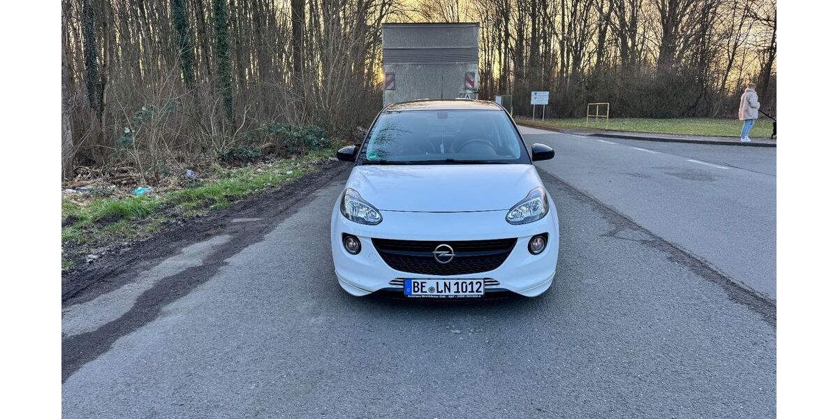 Opel Adam 68.700 km 12.500 &euro; Beckum 59269